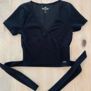 EUC • Beautiful Hollister Wrap Top
